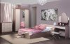 Ložnice BASIA II sv./tm. jasan šimo (postel 160, noční stolek, komoda, skříň, toaletní stolek)